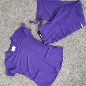 Skechers purple scrub set